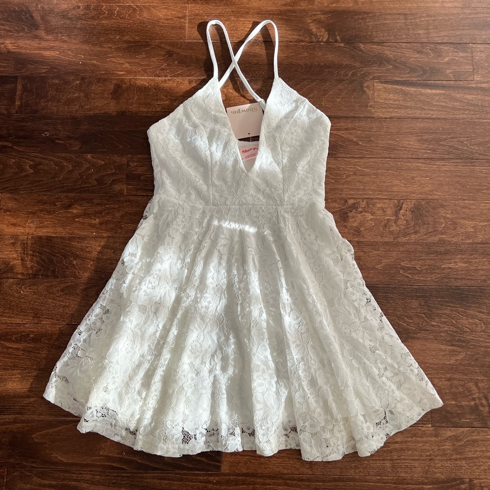 White lace dress